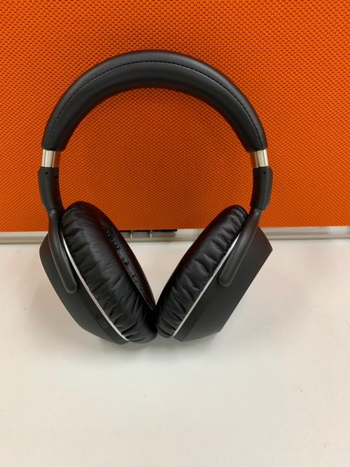 森海塞爾 PXC 550 經典頭戴式降噪耳機的全面回顧